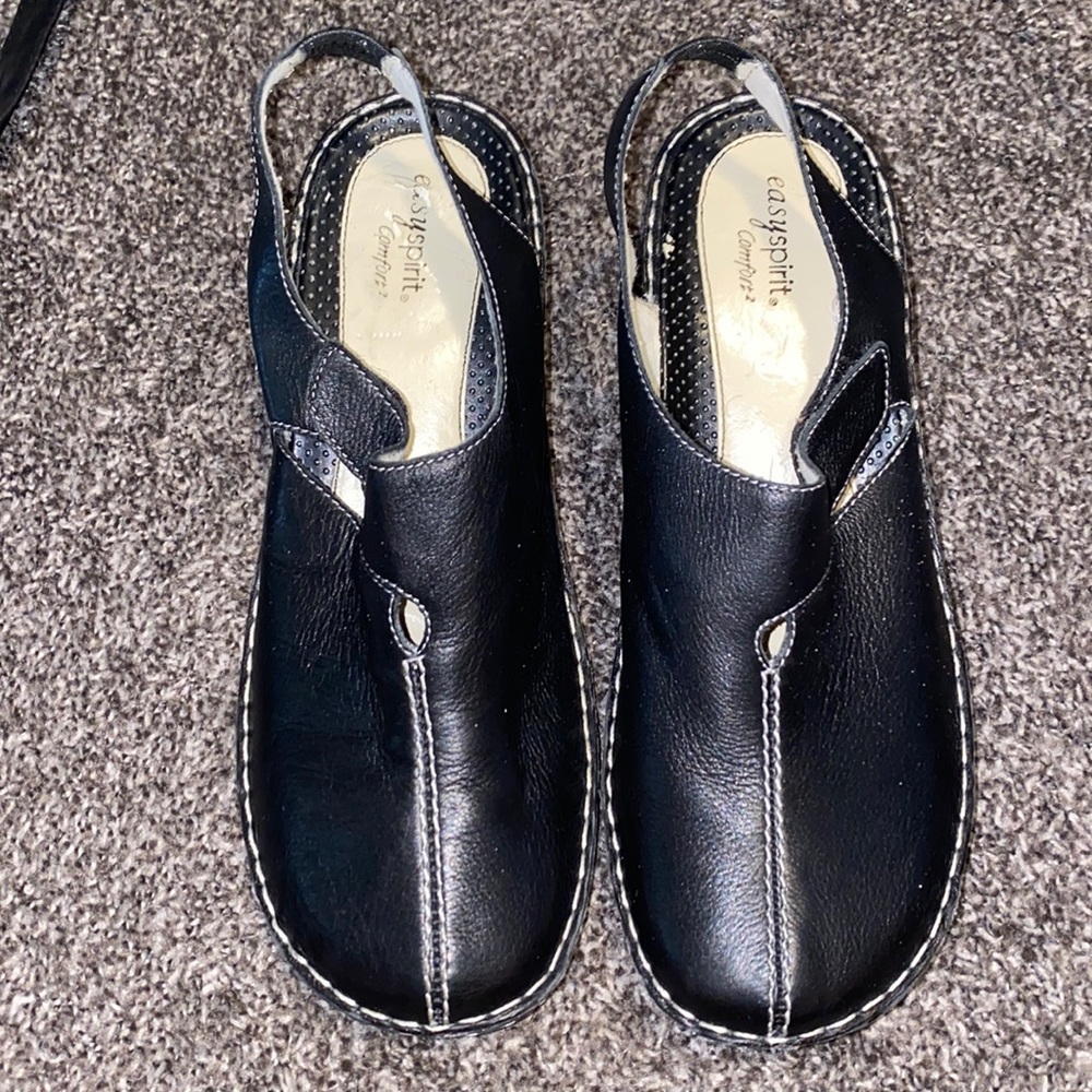 Easy Spirit Comfort Shoe
